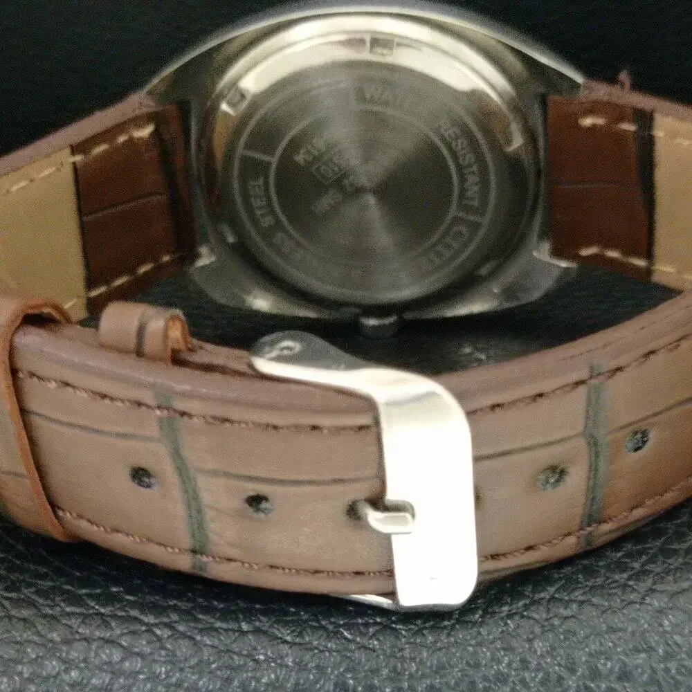 Vintage 1975 Citizen Manual Wound Mens Silver Watch & Silver accents